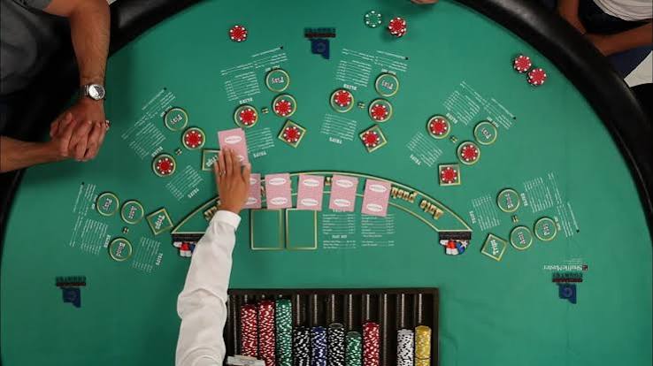 Cách chơi Poker Texas Hold’em